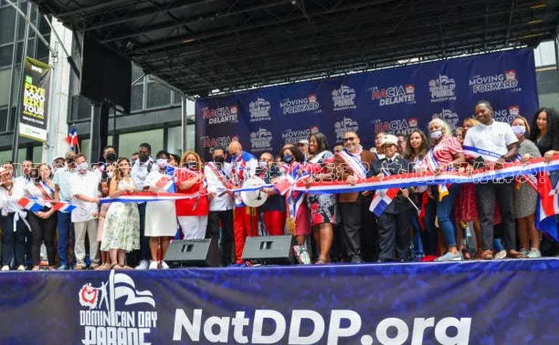 欧陆注册APP官方下载百度手机输入法如何减轻穿运动鞋踢足球导致的疼痛？这几招帮你解决！